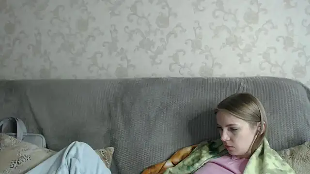 HitGyrl webcam
