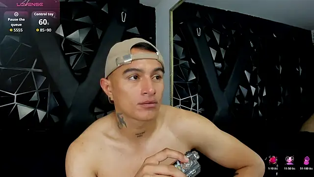 LiamDeep webcam