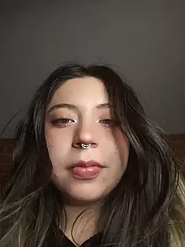 Petite_CherryX webcam