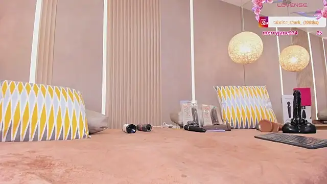 sabrina_shark_ webcam