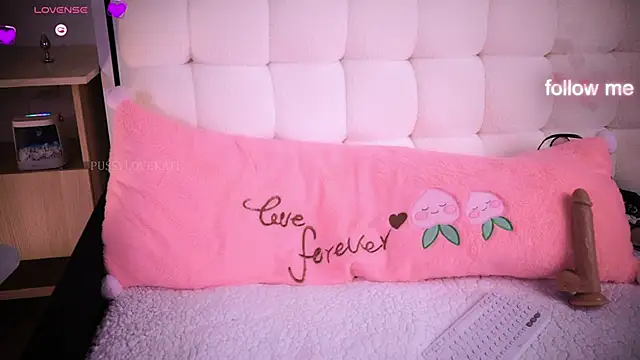 Pussylovekate webcam