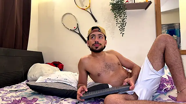 Aaron_wheel webcam