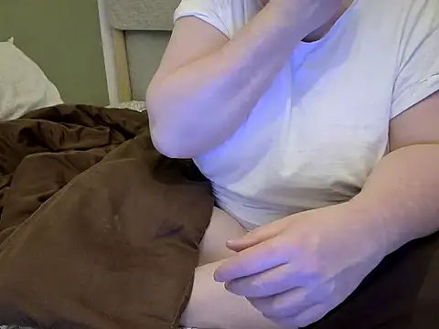 MarthaBriest webcam