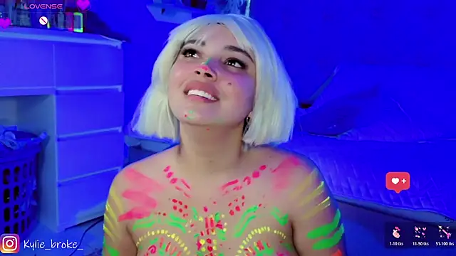 Kylie_brokee webcam