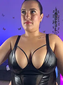 veronica__olsonn webcam