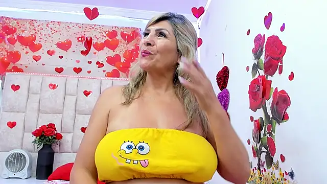Celeste_Lincon webcam
