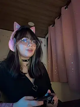 QueenOfBeherits webcam