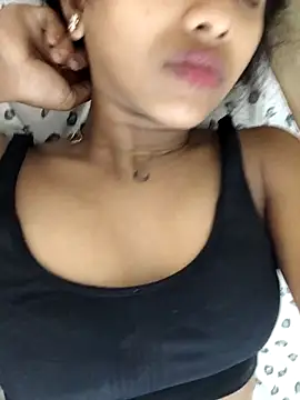 ADA_q webcam