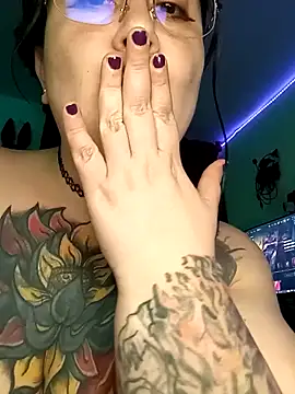 Moon_Cake333 webcam