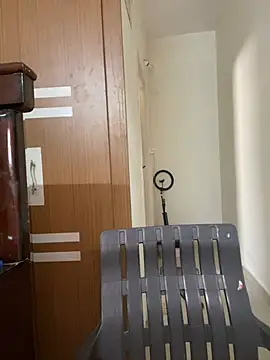 Webcam Model (its_ur_flora)  is live.Free join now!