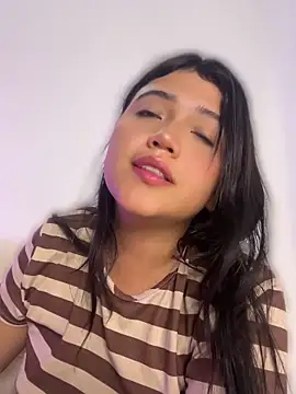 alisson_carolina73 webcam