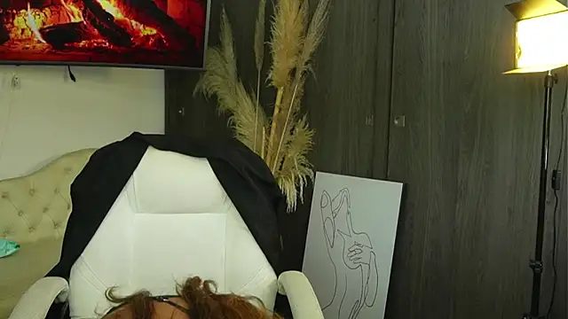 liah_v webcam