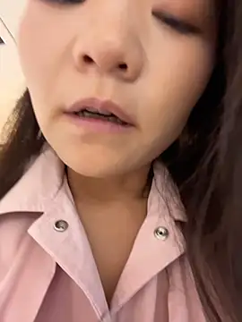 xiaochengzi505 (F milf) - 国王5分钟控制加搭山搭讪