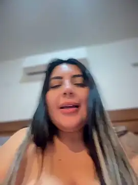 Vicky_Sixx