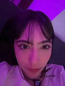HinaSweet webcam