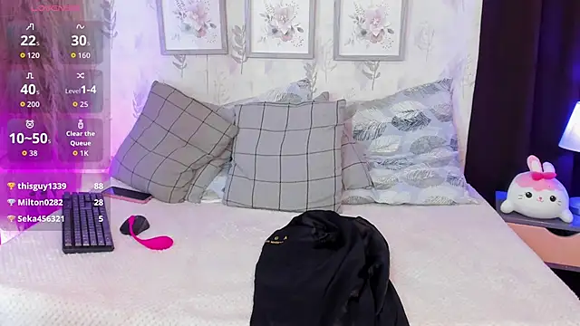 Isabella_cherry69 webcam