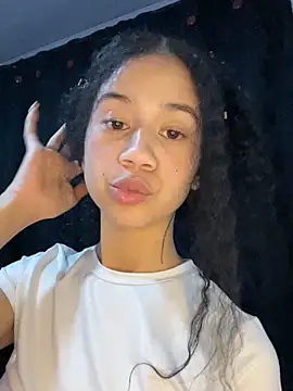 jadee8 webcam