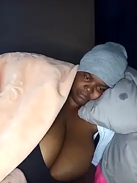 ChubbyLucia webcam