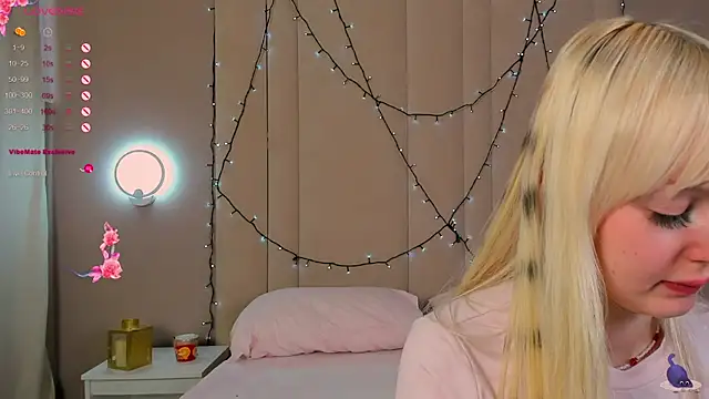 AdeleSilvy webcam