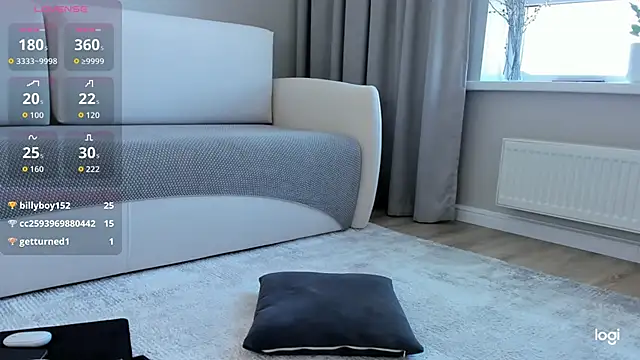 AmelinaLove webcam