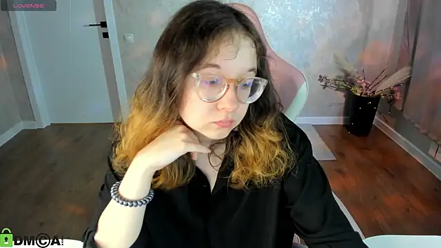 Aleks-caster webcam