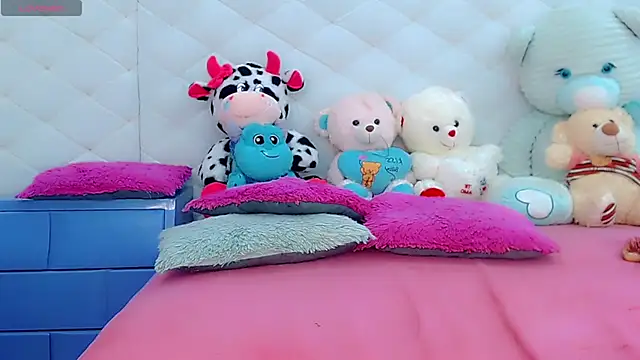 catriona_queen16 live sex cam