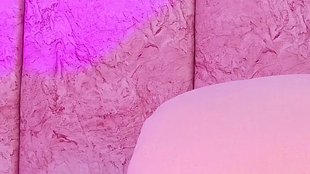 emmacurvy webcam