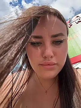 KiraSunshine webcam