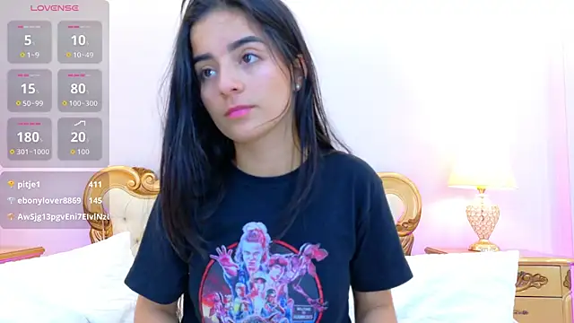 LizyOwen webcam