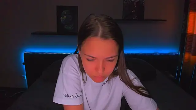 AlexaBarkley webcam