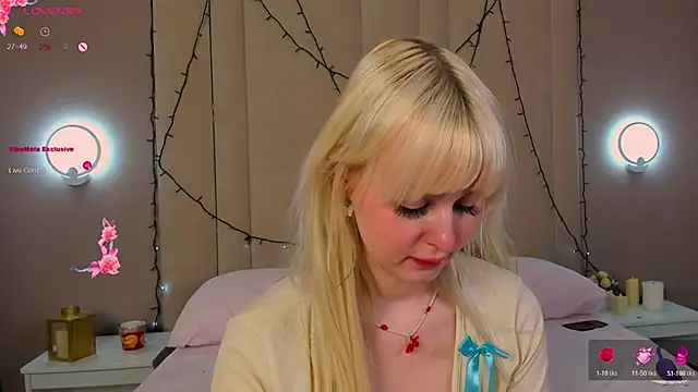 AdeleSilvy webcam
