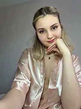 AmeliaLux webcam