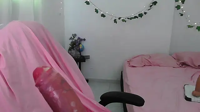 Juicy_elenxx webcam