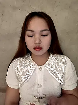 Mina_xYx webcam