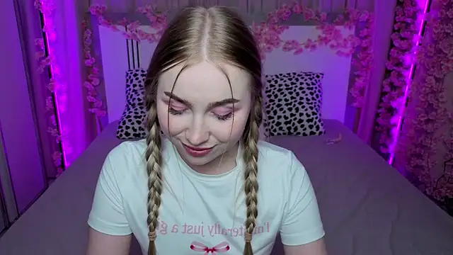 LilyStarlight webcam