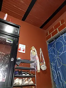 KattalellaGomez webcam