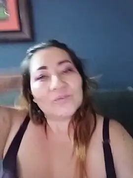 Morchis_esmeralda webcam