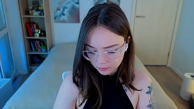 MilenaSaint webcam