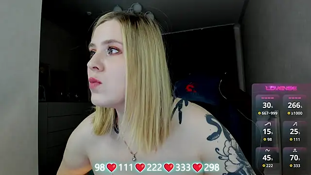 Olivia_Munk webcam