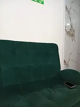Valk_submissive webcam