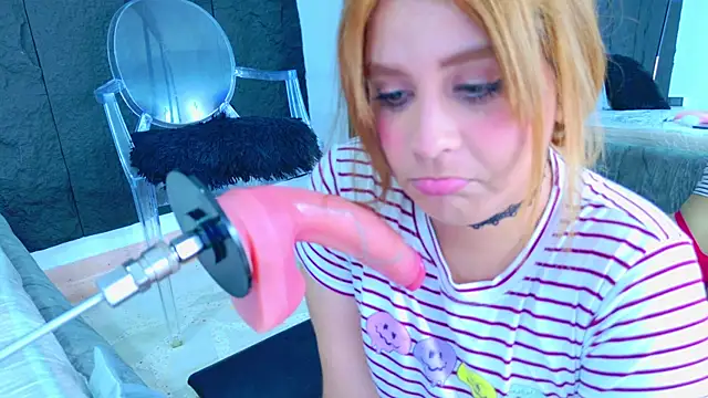 LizzyOlsen webcam