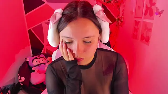 little_emma0 webcam