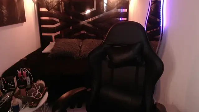 scarleth_blue webcam