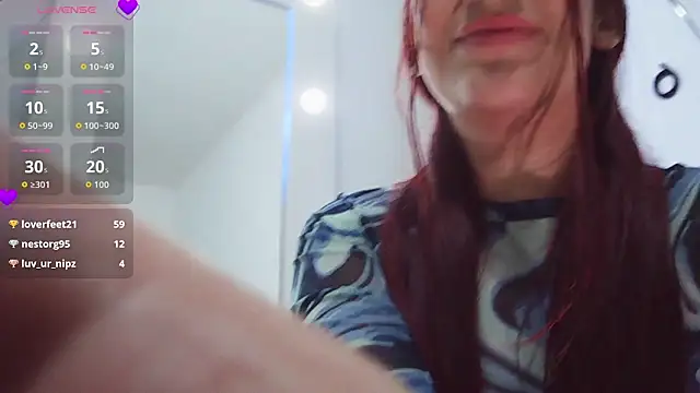 Sara_Blum webcam