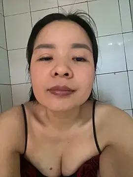 Ivy_Trix2 webcam