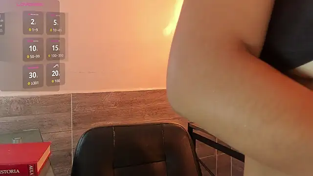 AlinaMorris webcam