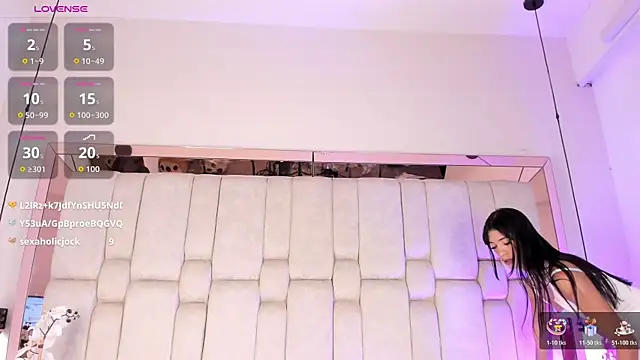 REINA_ADAHARA webcam