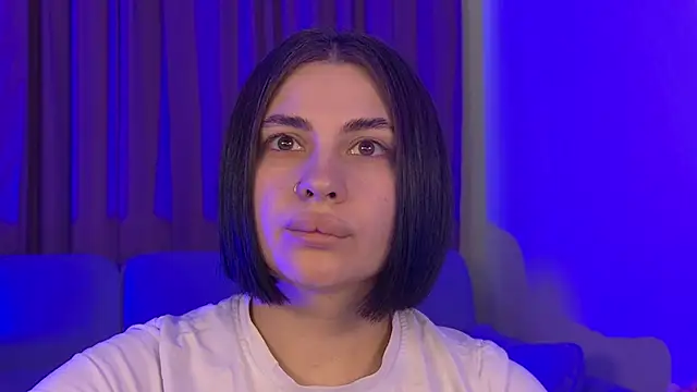 AdrianaToress webcam