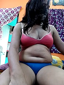 Hotpuja25 webcam