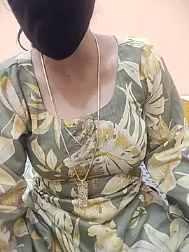 Rising_Queen webcam